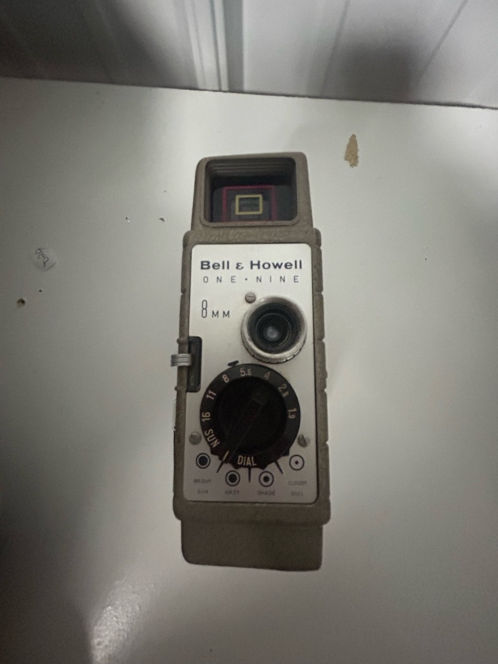 Kodak One-Nine 8mm Vintage Camera w/case